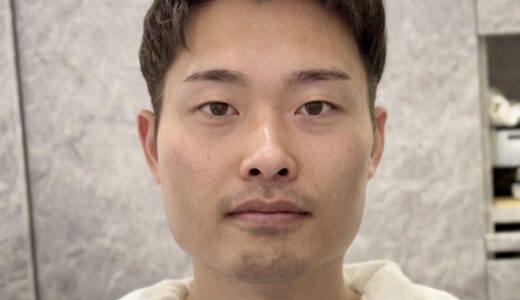 片側だけ膨らむ髪のコテパーマ実例｜左右のバランスを整える